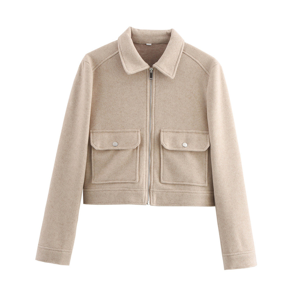 Ladies short jacket in boxy wool blend with zipper and patch flap pockets Fashion Glam