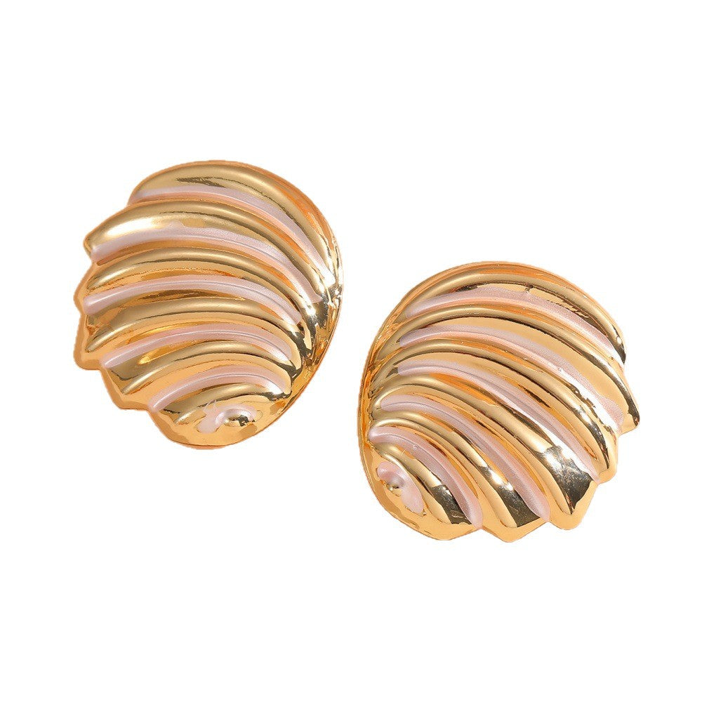 Women's ear clips in maritime shell design Fashion Glam
