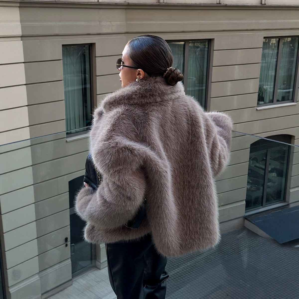 Ladies luxurious short faux fur jacket with wide shawl collar Fashion Glam