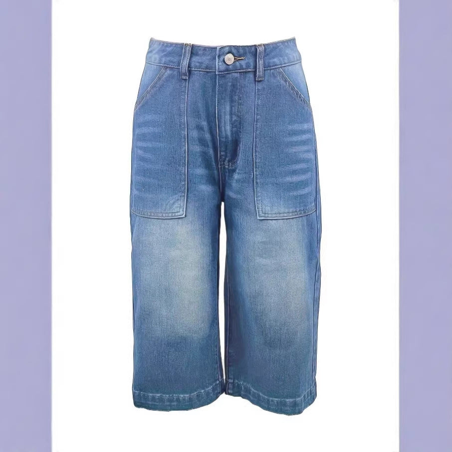 Ladies light vintage-inspired culotte jeans with visible seam panels and patch front pockets Fashion Glam