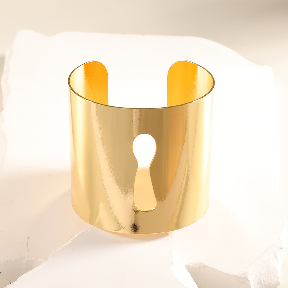 Women Open Bangle with Artistic Relief Design Fashion Glam