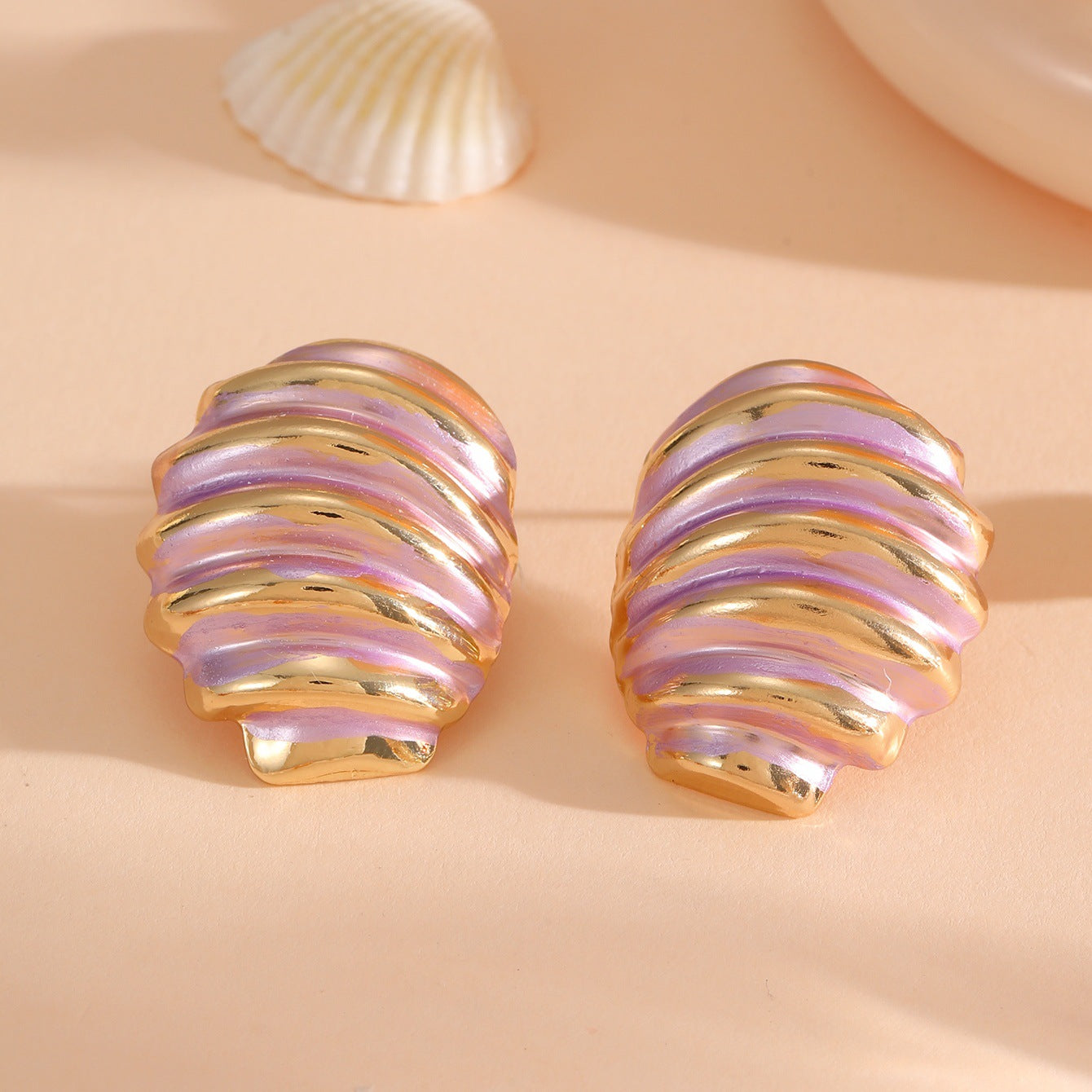 Women's ear clips in maritime shell design Fashion Glam