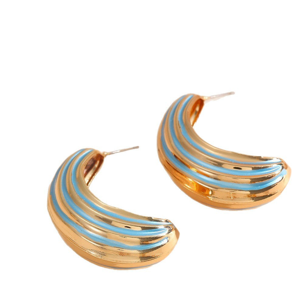 Women Hanging Earrings with Luxurious Gold and Pink Finish Fashion Glam