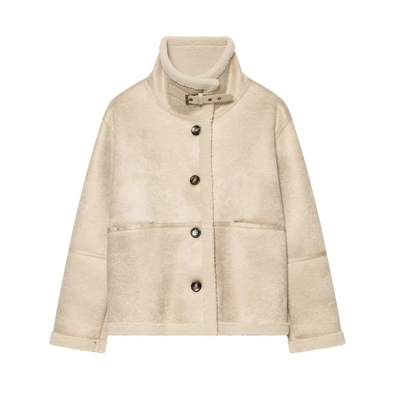 Ladies short jacket in lambskin look with stand-up collar, button and buckle closure Fashion Glam