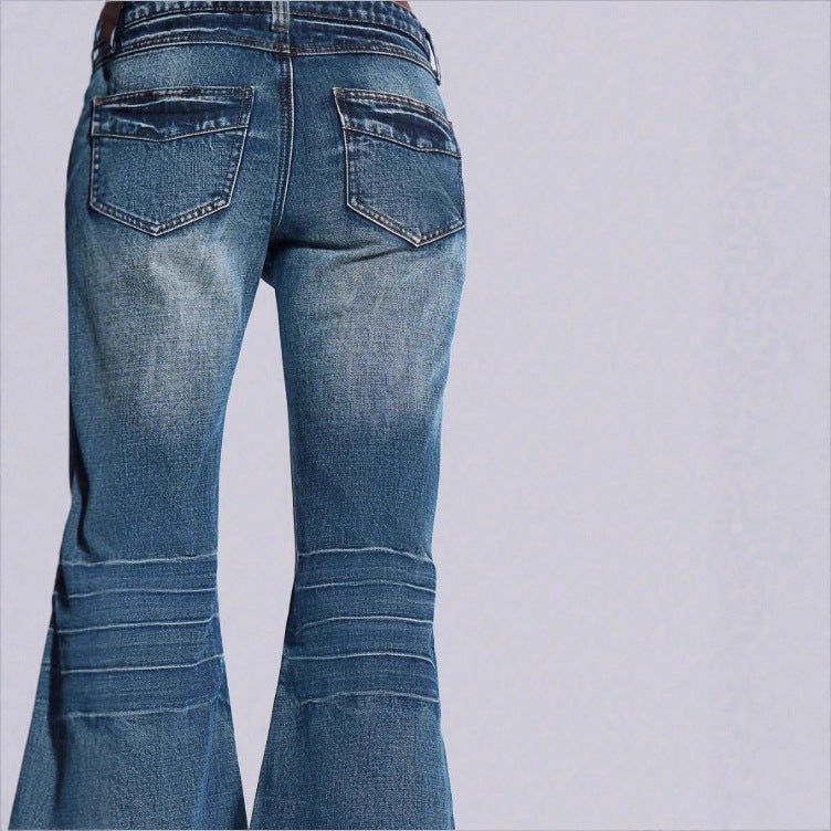 Women's High-Waisted Vintage Flared Jeans in Seventies Style with Horizontal Ribbed Look and Extra Wide Flare Fashion Glam