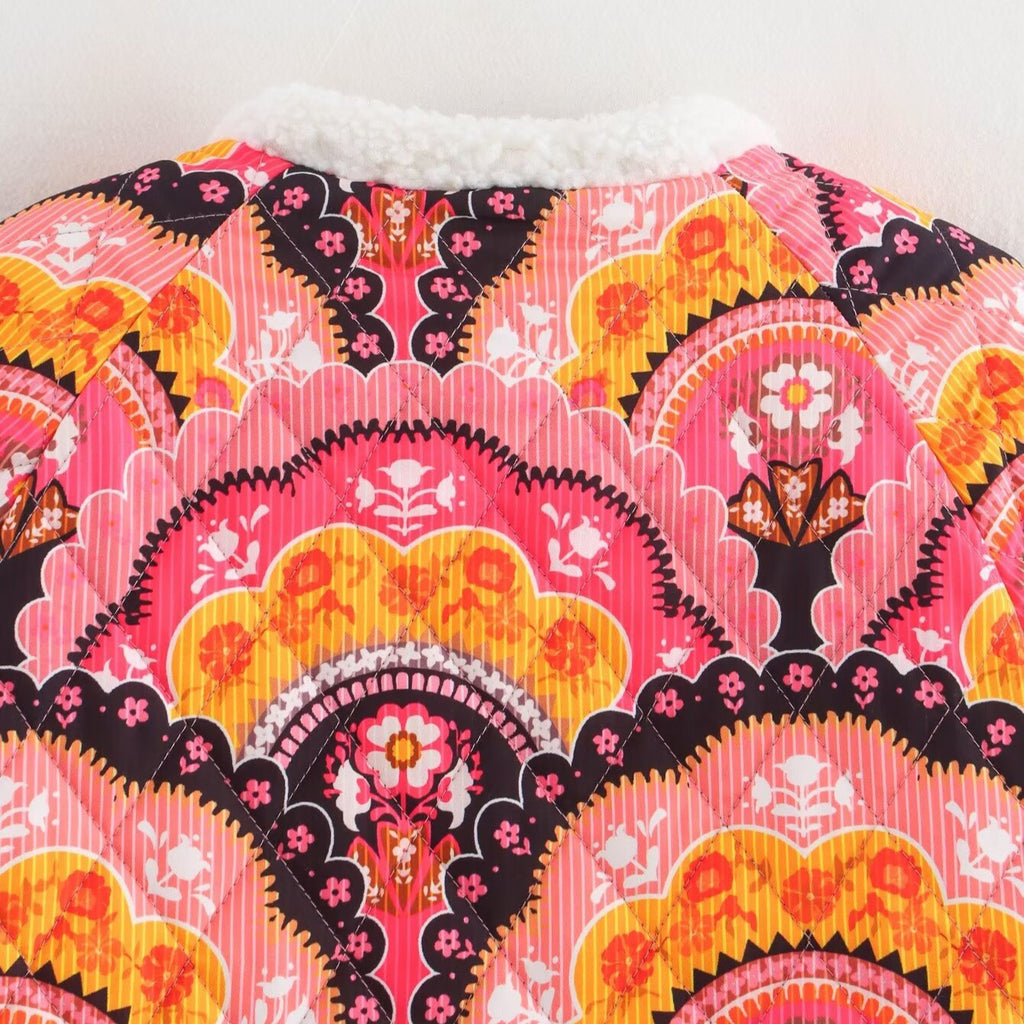 Women's quilted jacket with teddy lining and retro ornament print Fashion Glam