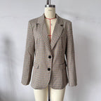 Women's Check Blazer in Modern Tailoring with Notch Lapel, Two-Button Closure and Lined Flap Pockets Fashion Glam