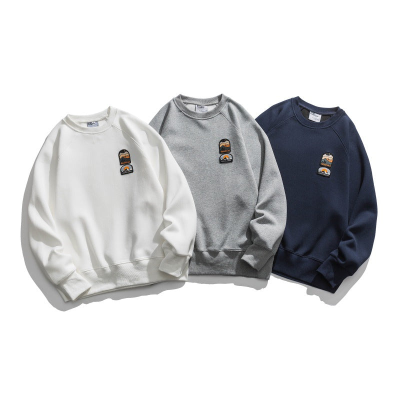 Unisex Oversize Sweatshirt with raglan sleeves and mountain patch Fashion Glam