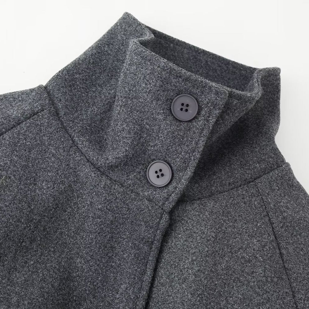 Women’s coat with tie belt, stand-up collar and raglan sleeves Fashion Glam