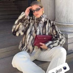 Women's short jacket in a faux fur mix with striped effect and stand-up collar Fashion Glam
