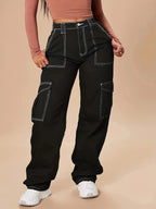 Women's utility cargo pants with wide leg, high waist and contrasting decorative seams Fashion Glam