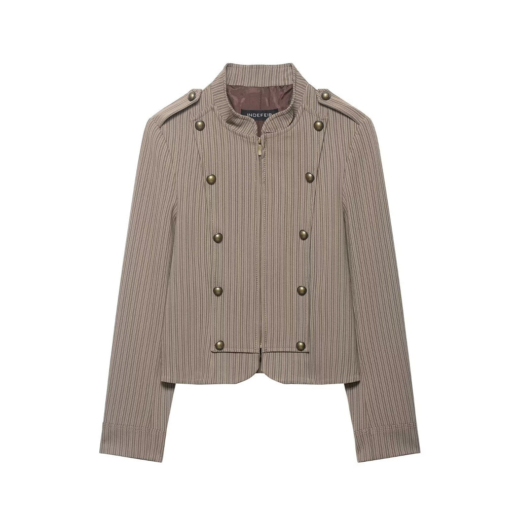 Women's short blazer in military style with stand-up collar and decorative buttons Fashion Glam