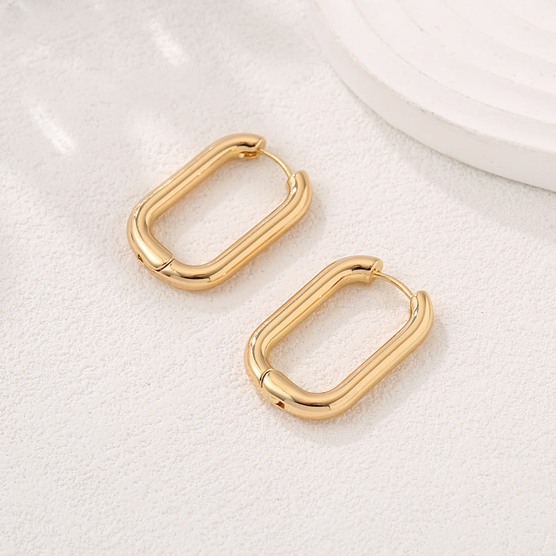 Women's hoops in modern crescent design Fashion Glam