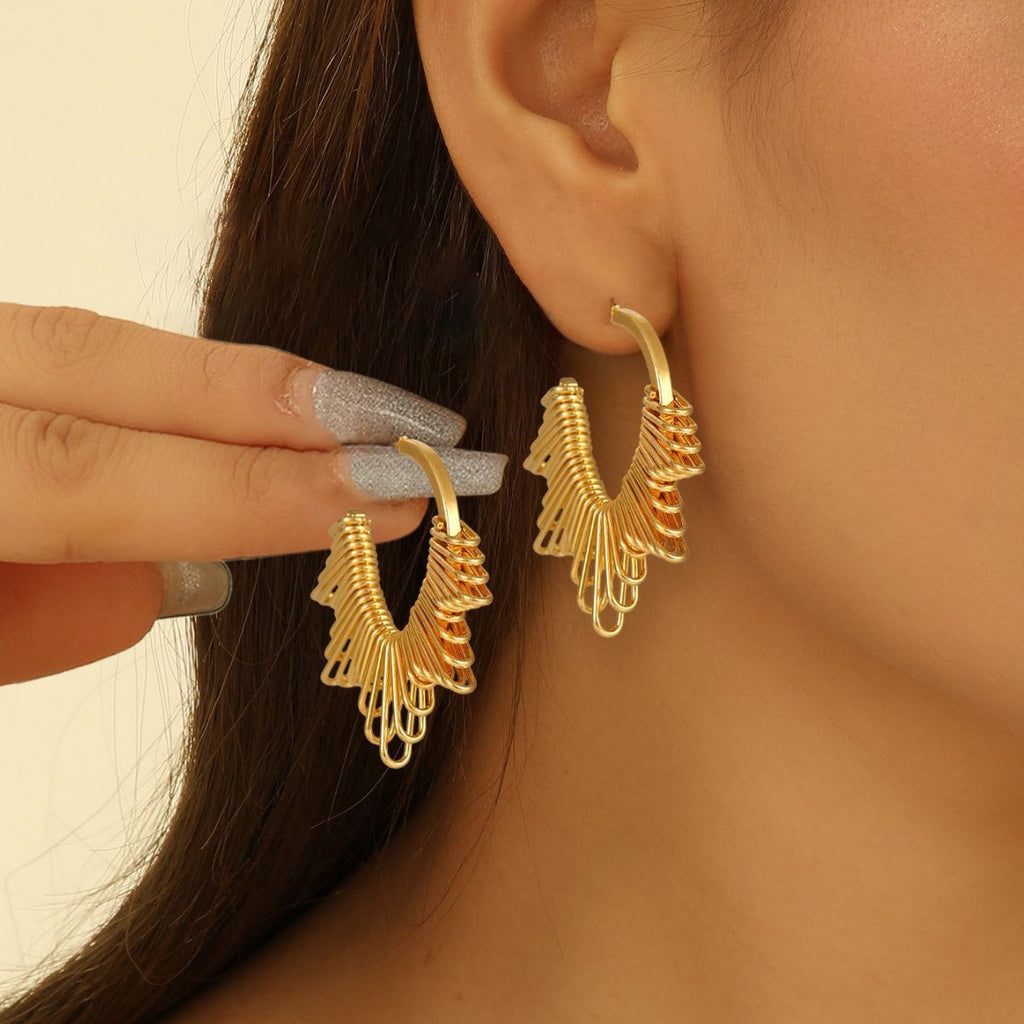 Women artistically designed hoops Fashion Glam