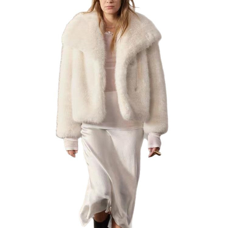 Women Cropped Faux Fur Jacket with XXL Lapel and Dense Long Pile Fashion Glam