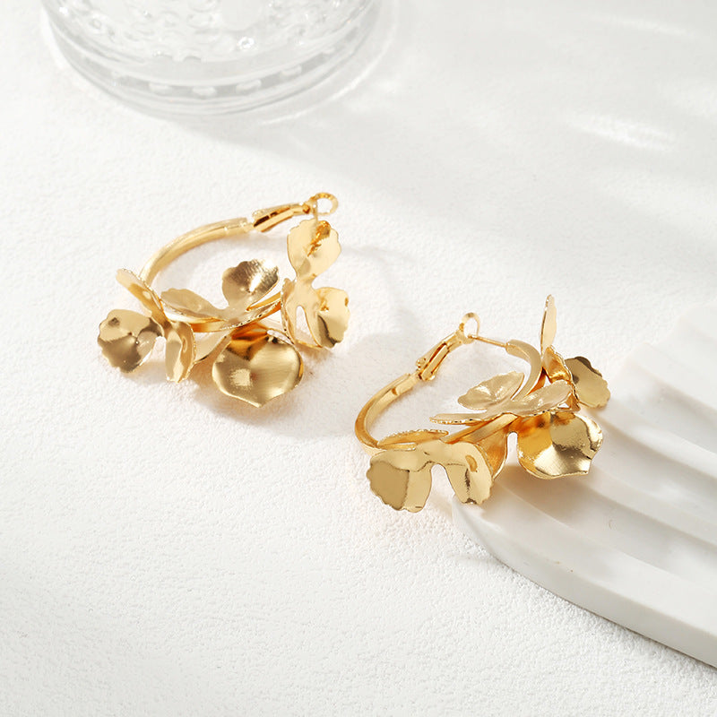 Ladies Creoles with artistic floral ornament Fashion Glam