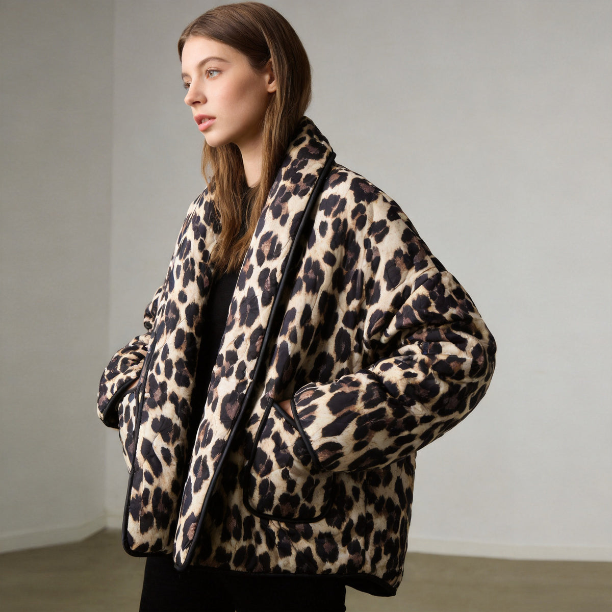 Women’s oversized quilted puffer jacket with leopard pattern and wide shawl collar Fashion Glam