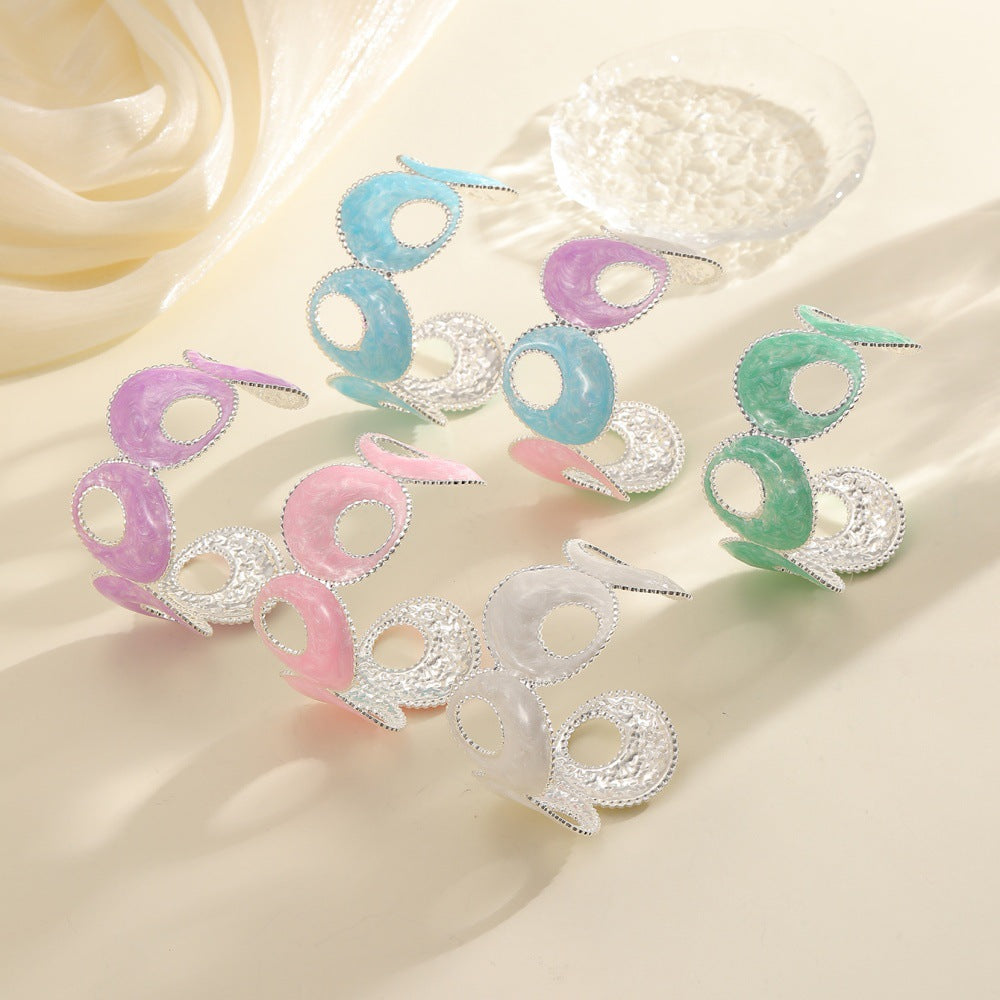 Women Open Bangle with artistic, multicolored design Fashion Glam