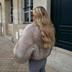Women's short jacket made of luxurious high-pile faux fur with a boxy silhouette and voluminous sleeves Fashion Glam