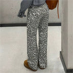 Women High-Waist Leopard-Print Palazzo Pants made of flowing fabric Fashion Glam