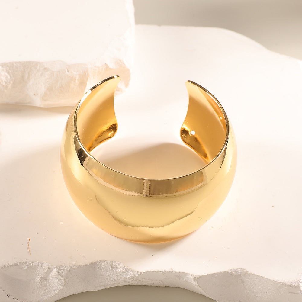 Women Open Bangle with Artistic Relief Design Fashion Glam