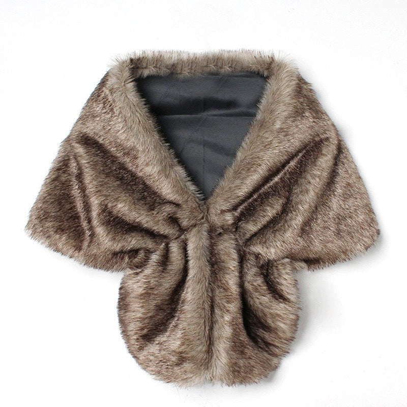 Women's elegant faux fur shoulder stole in capelet cut Fashion Glam