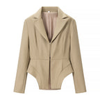 Women's tailored short blazer with curved hip contour and zipper Fashion Glam