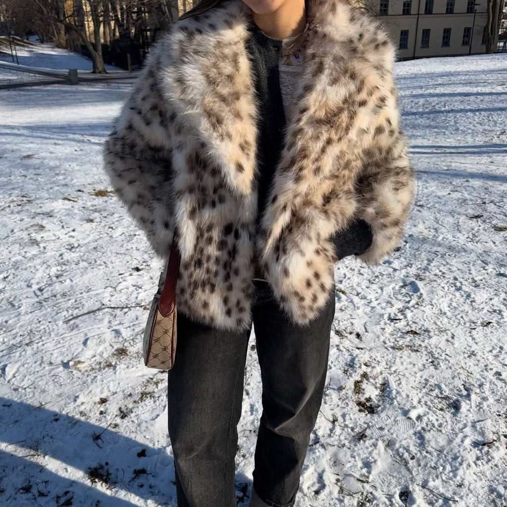 Women Flecked Short Faux Fur Jacket with Boxy Silhouette and Voluminous Pile Fashion Glam