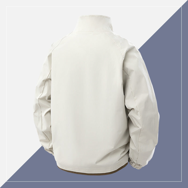 Men's short cut softshell utility jacket with stand-up collar and flap pockets Fashion Glam