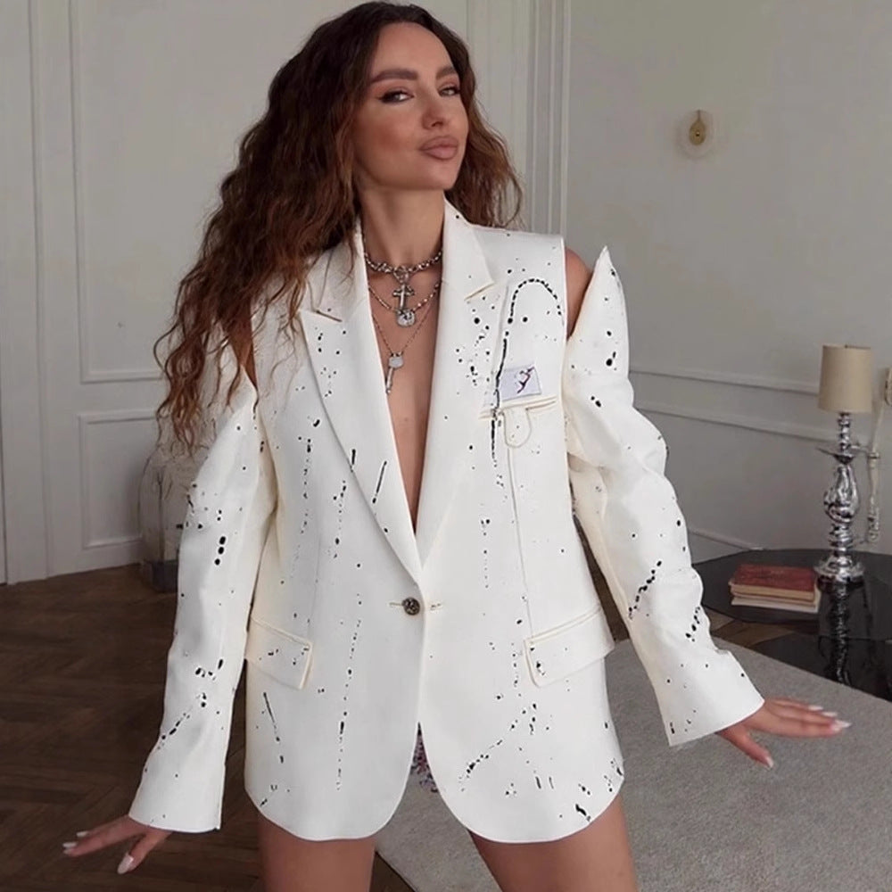 Women's Oversized Blazer with Cut-Out Shoulders and Color Splash Look Fashion Glam