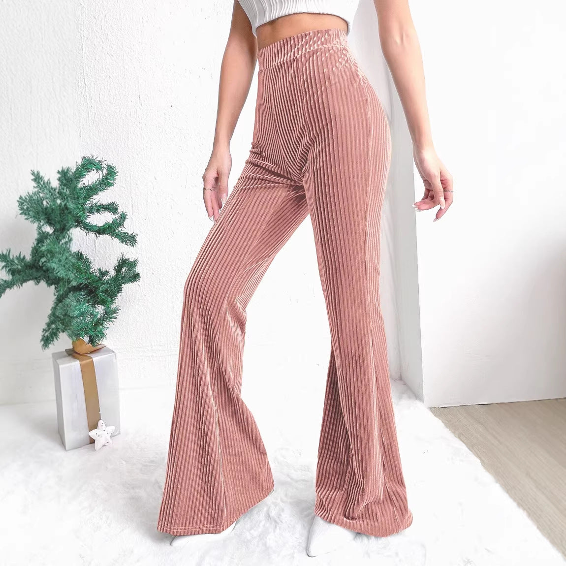 Women's High-Waisted Velvet Corduroy Pants with Pleated Look and Wide Leg Fashion Glam