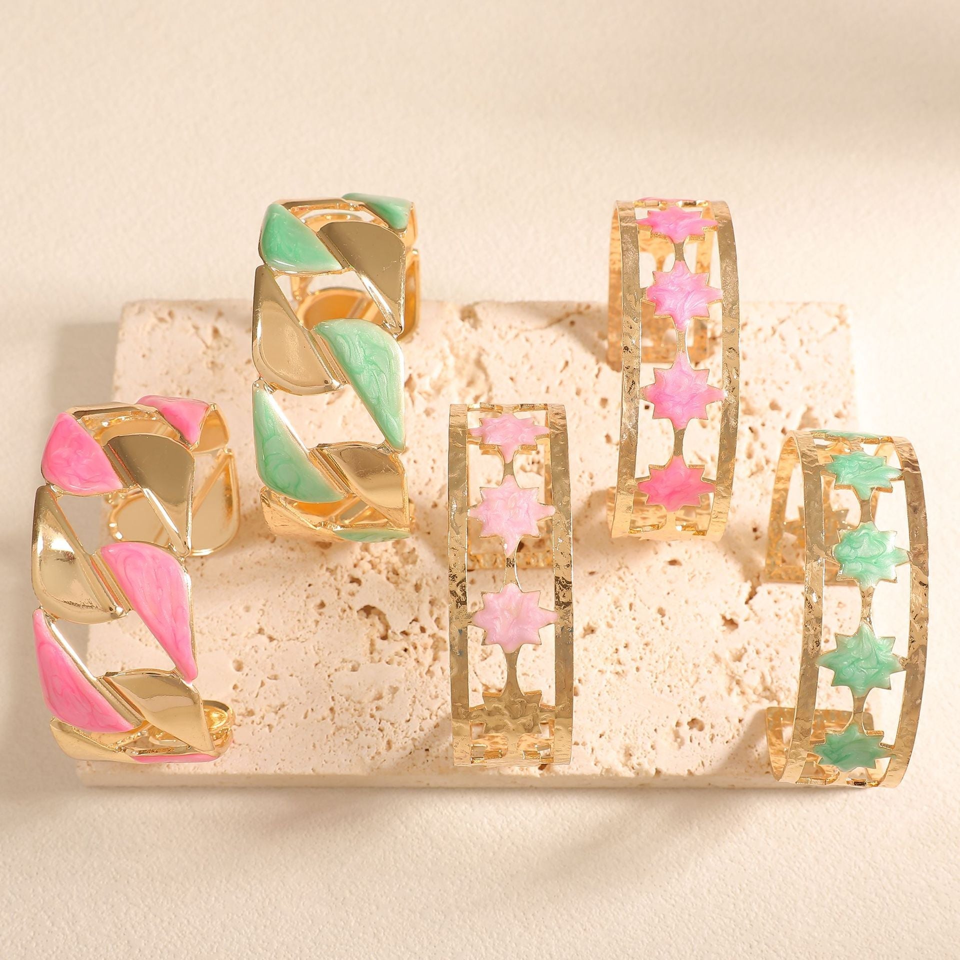 Women's Open Bangle with Elegant Leaf Design Fashion Glam