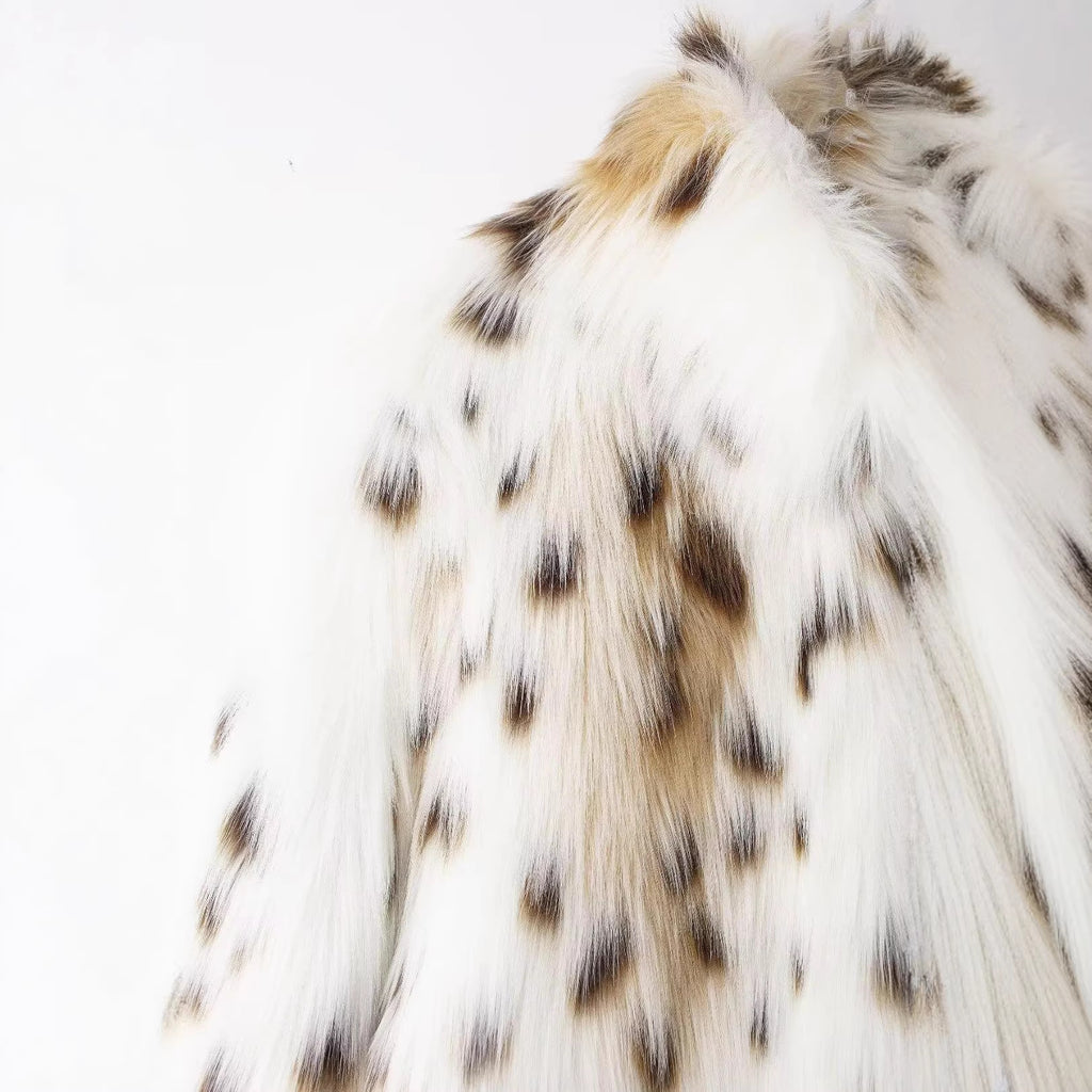 Women Short Faux-Fur Jacket with Dotted Lynx Print and Minimalist Stand Collar Fashion Glam