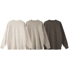 Unisex Oversize Fine-knit sweater with cable pattern detail and round neckline Fashion Glam