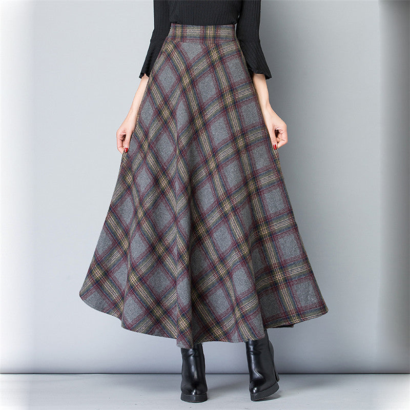 Women's ankle-length checkered skirt made of high-quality wool blend Fashion Glam