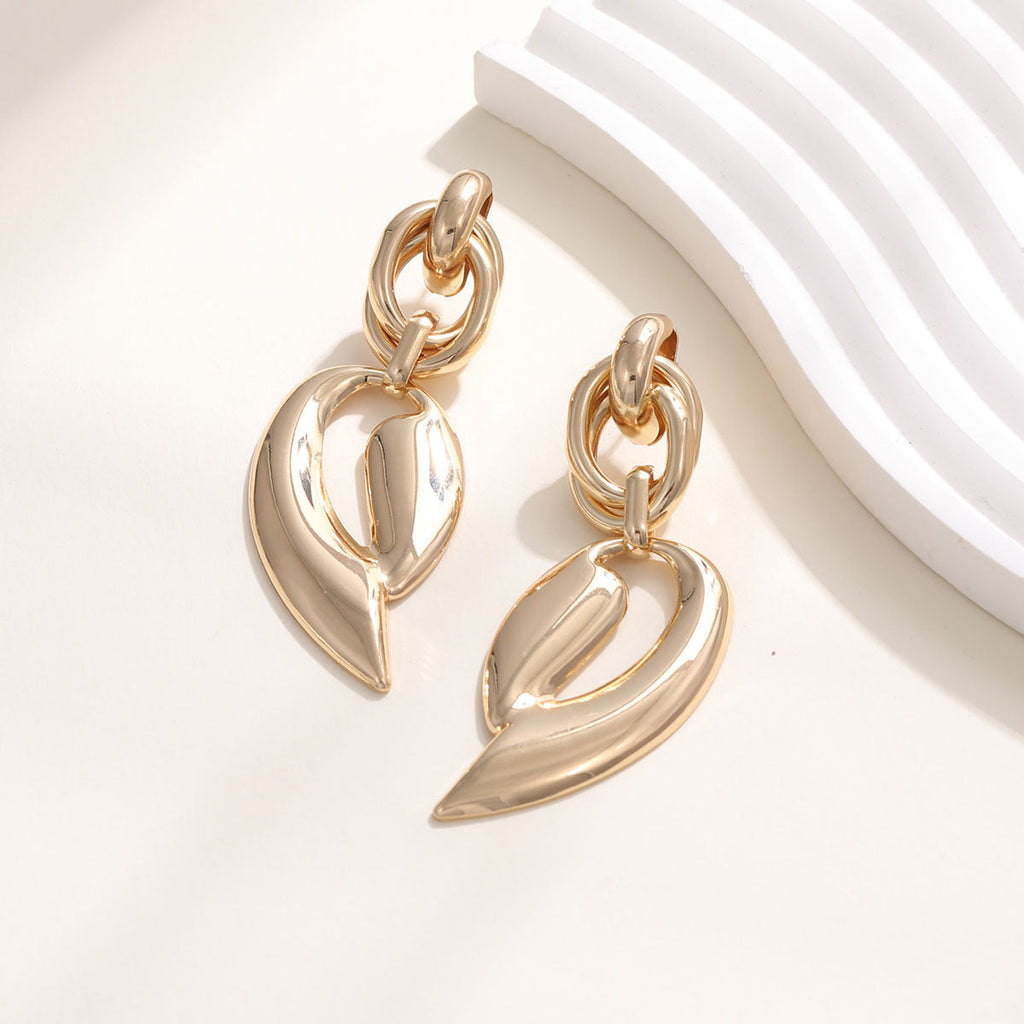 Women's Elegant Statement Earrings with Leaf Design Fashion Glam