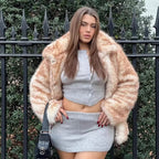 Women's short coat made of voluminous teddy faux fur with stand-up collar and soft touch Fashion Glam