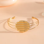 Women's bracelet with intricate bow design Fashion Glam