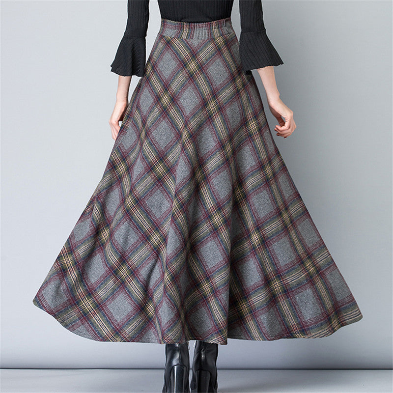 Women's ankle-length checkered skirt made of high-quality wool blend Fashion Glam