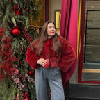 Women's short jacket made of luxurious faux fur with shaggy look and boxy silhouette Fashion Glam