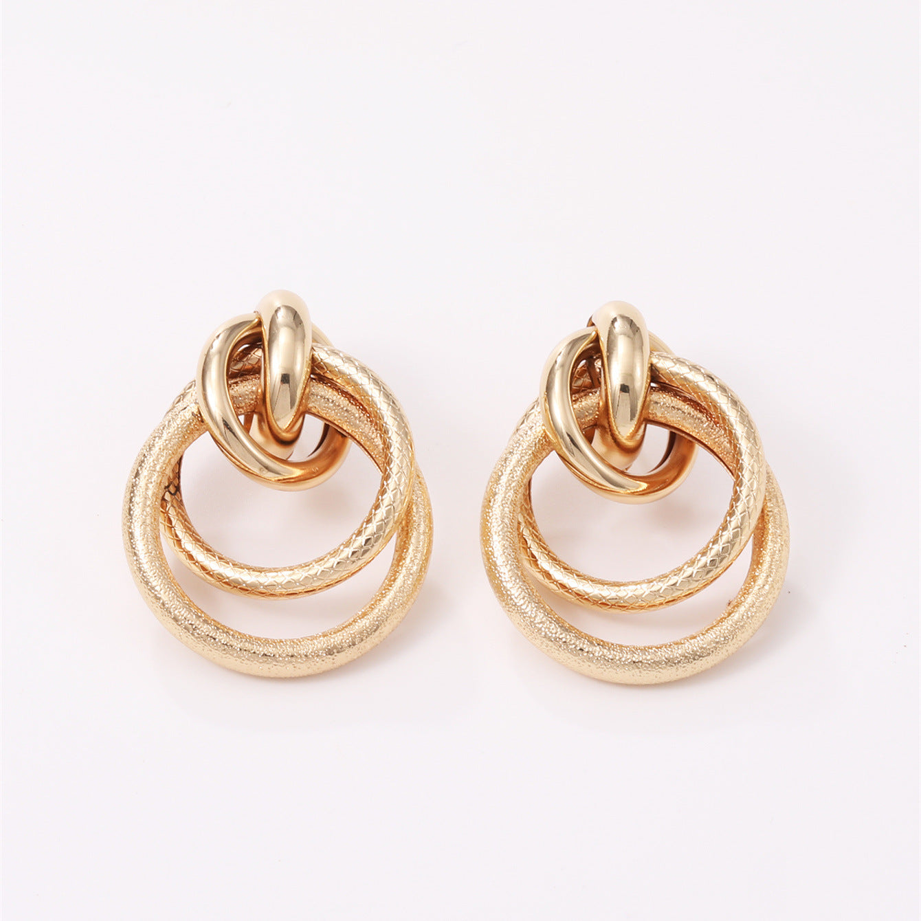 Women's Hanging Earrings with Elegant, Curved Ring Design Fashion Glam