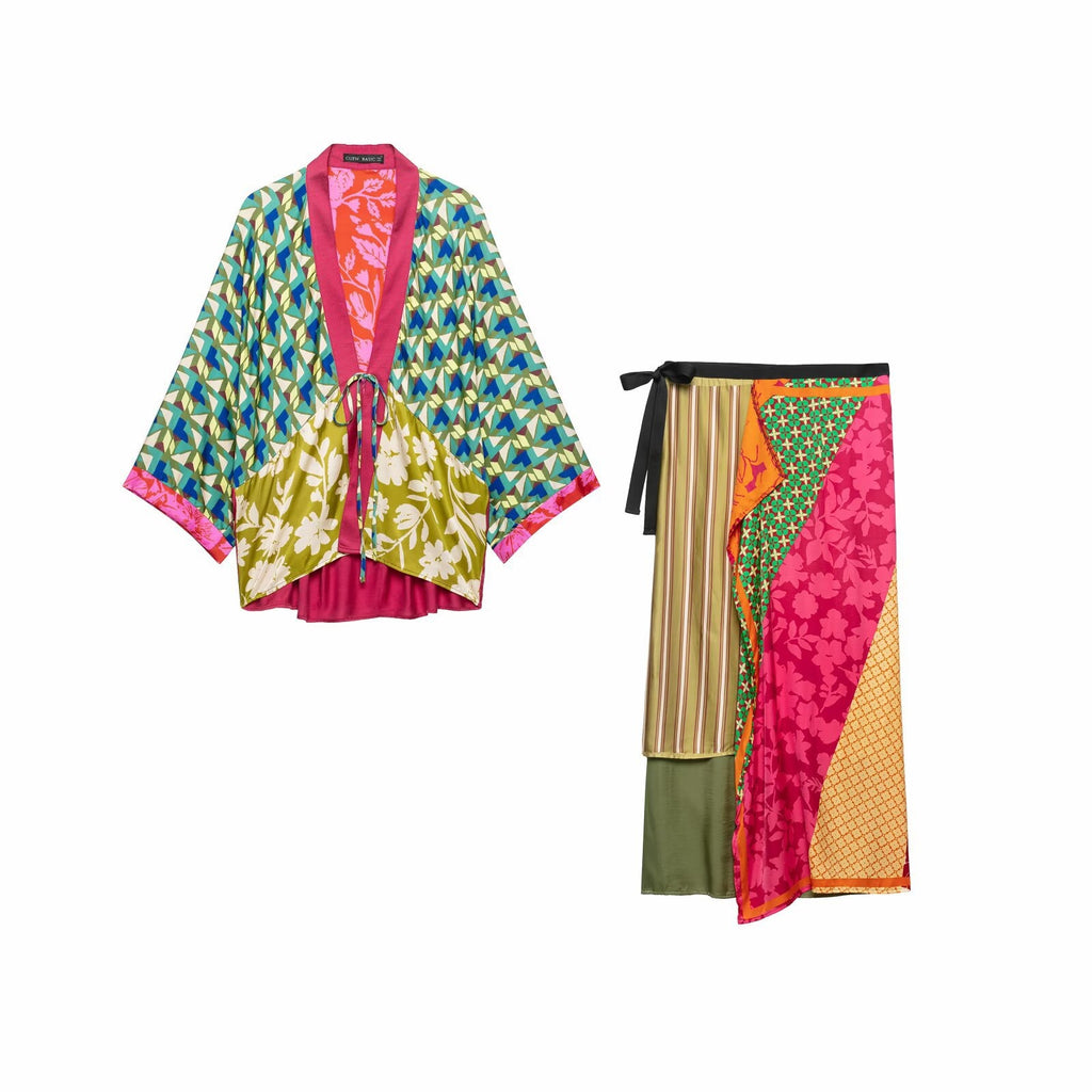 Women's Patterned Silk Kimono with Ties and Wide Batwing Sleeves Fashion Glam