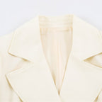 Women's short blazer with tailored silhouette and overlapping shawl collar Fashion Glam