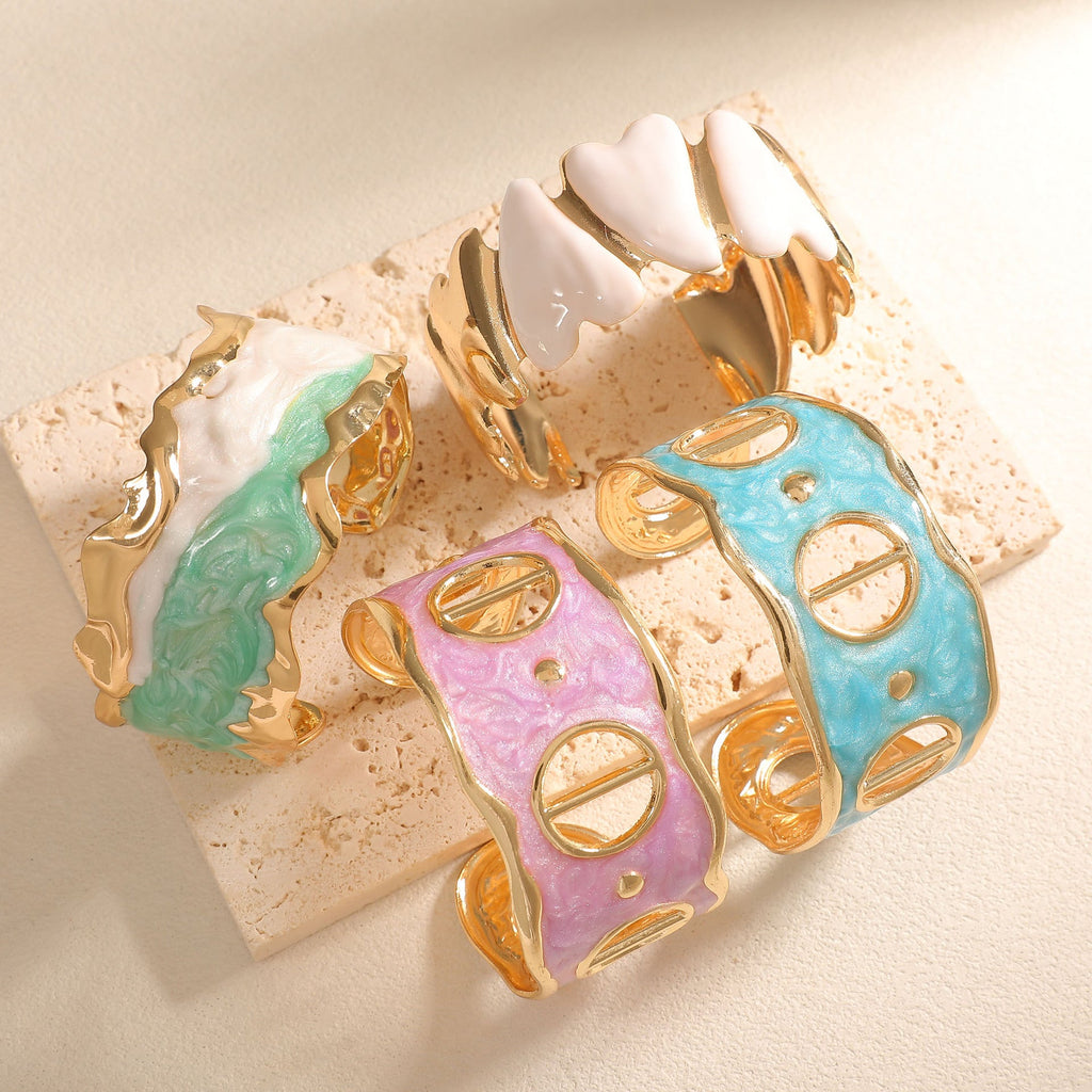 Women Open Cuff Bracelet with Artistic Snake Design Fashion Glam
