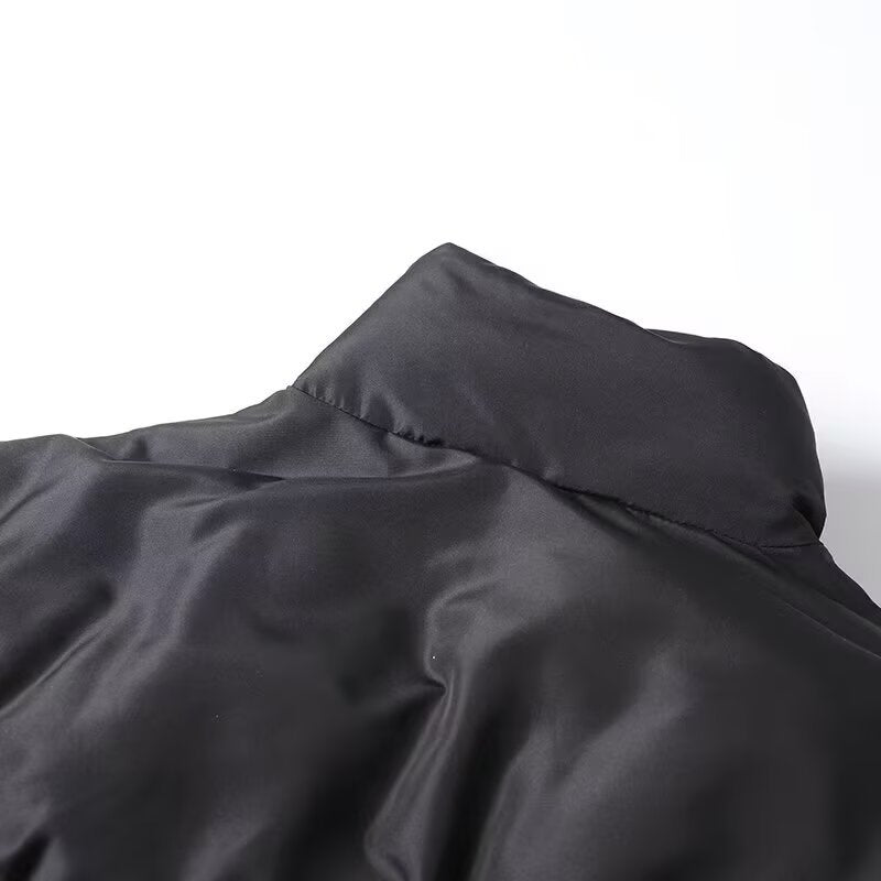 Ladies short padded bomber-style puffer jacket with high stand-up collar and elastic waistband Fashion Glam