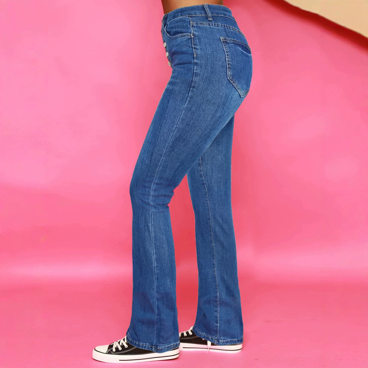Women High-waisted Stretch Flared Jeans with visible button placket and sculpting fit Fashion Glam
