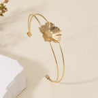 Women's cuff bracelet with artistic leaf motif Fashion Glam