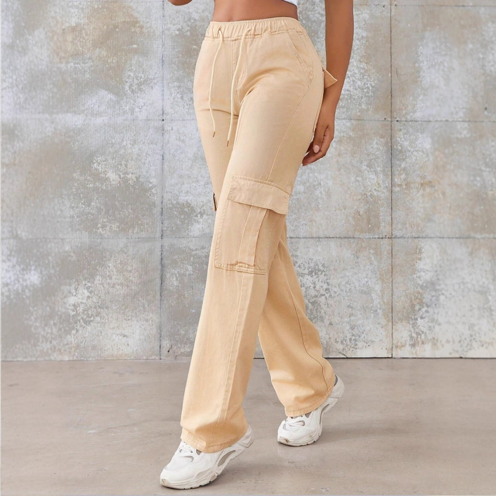 Women's High-Waisted Cargo Sweatpants with Wide Legs and Patch Pockets Fashion Glam