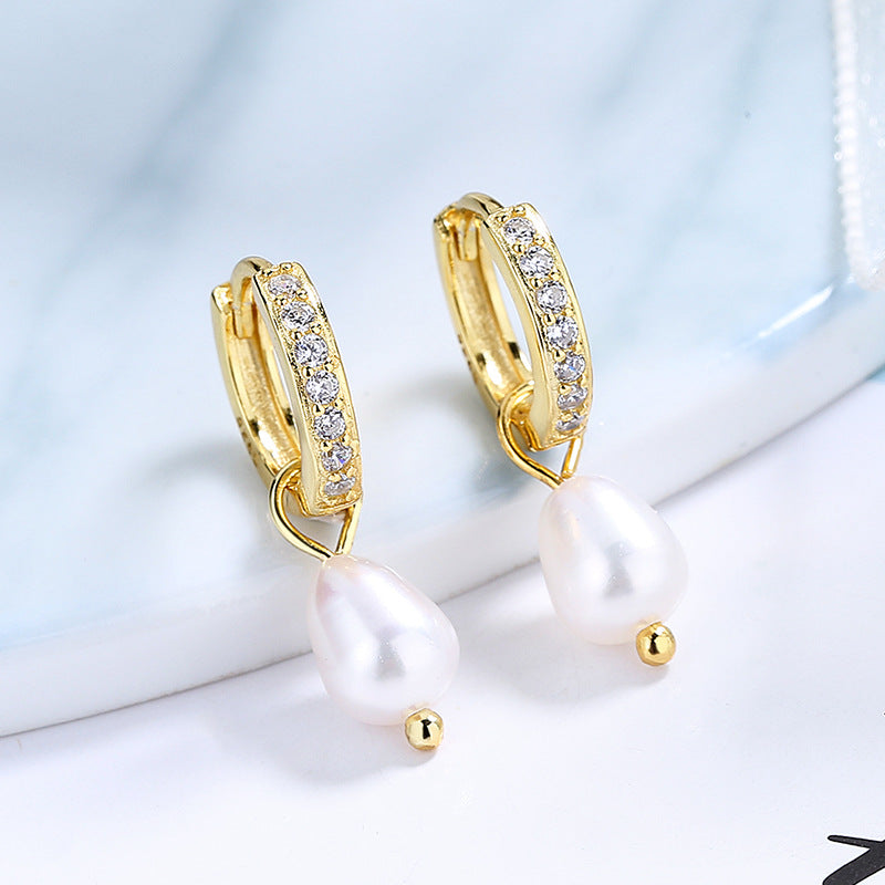 Ladies earrings with elegant zirconia decorations and pearl pendants Fashion Glam