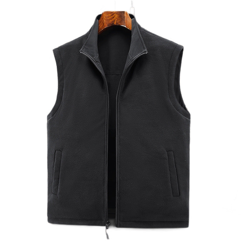 Men's functional vest in urban utility style with organizer pockets and stand-up collar Fashion Glam